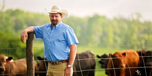 Paul Alan Kinslow
615-604-1852
pkinslow@cpcanimalhealth.com