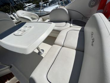 BOAT RENTAL AND YACHT