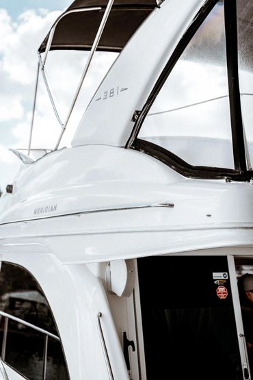 BOAT RENTAL AND YACHT