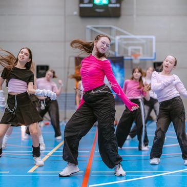 kpop dance hradec králové kurzy a lekce