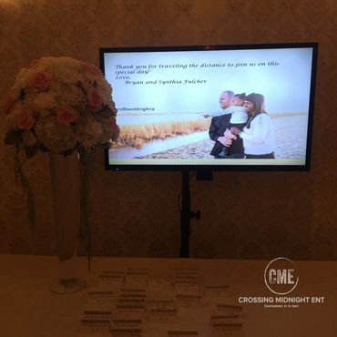 Live bands, DJ's, photo booths, staging, lighting, string ensembles and more.
516.224.3398