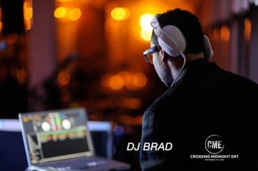 DJs, photo booths, staging, lighting, string ensembles and more.
516.224.3398