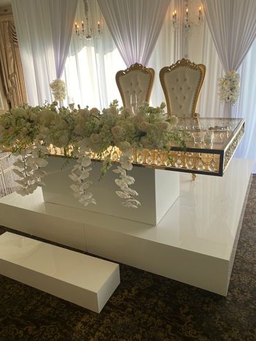 Live bands, DJ's, photo booths, staging, lighting, string ensembles and more.
516.224.3398