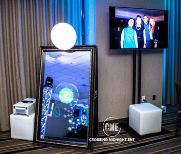 Live bands, DJ's, photo booths, staging, lighting, string ensembles and more.
516.224.3398