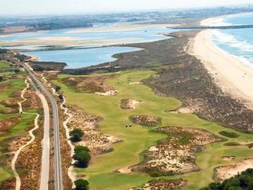 Golf holidays in the Algarve. Golf resort. Golf courses.