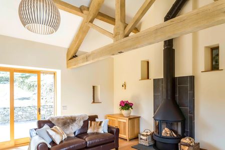 Lounging Thornyfield Barn Holiday home lake district