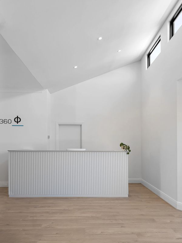 sports physio, physiotherapy, physiotherapist, sports injury, physio Westbourne park, back pain