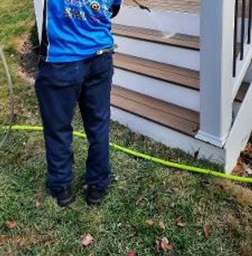 powerwashing a Kensington deck