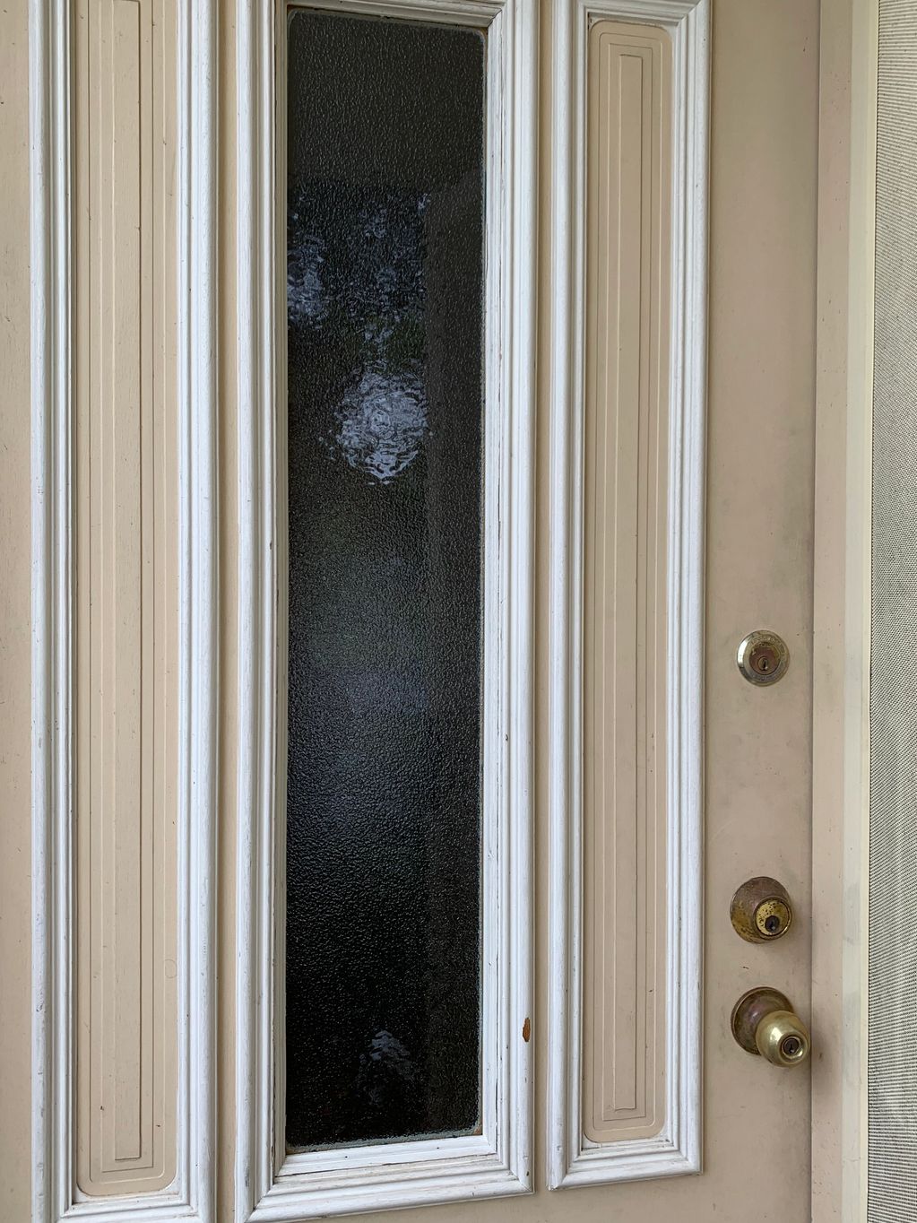 Glass change from leadlight