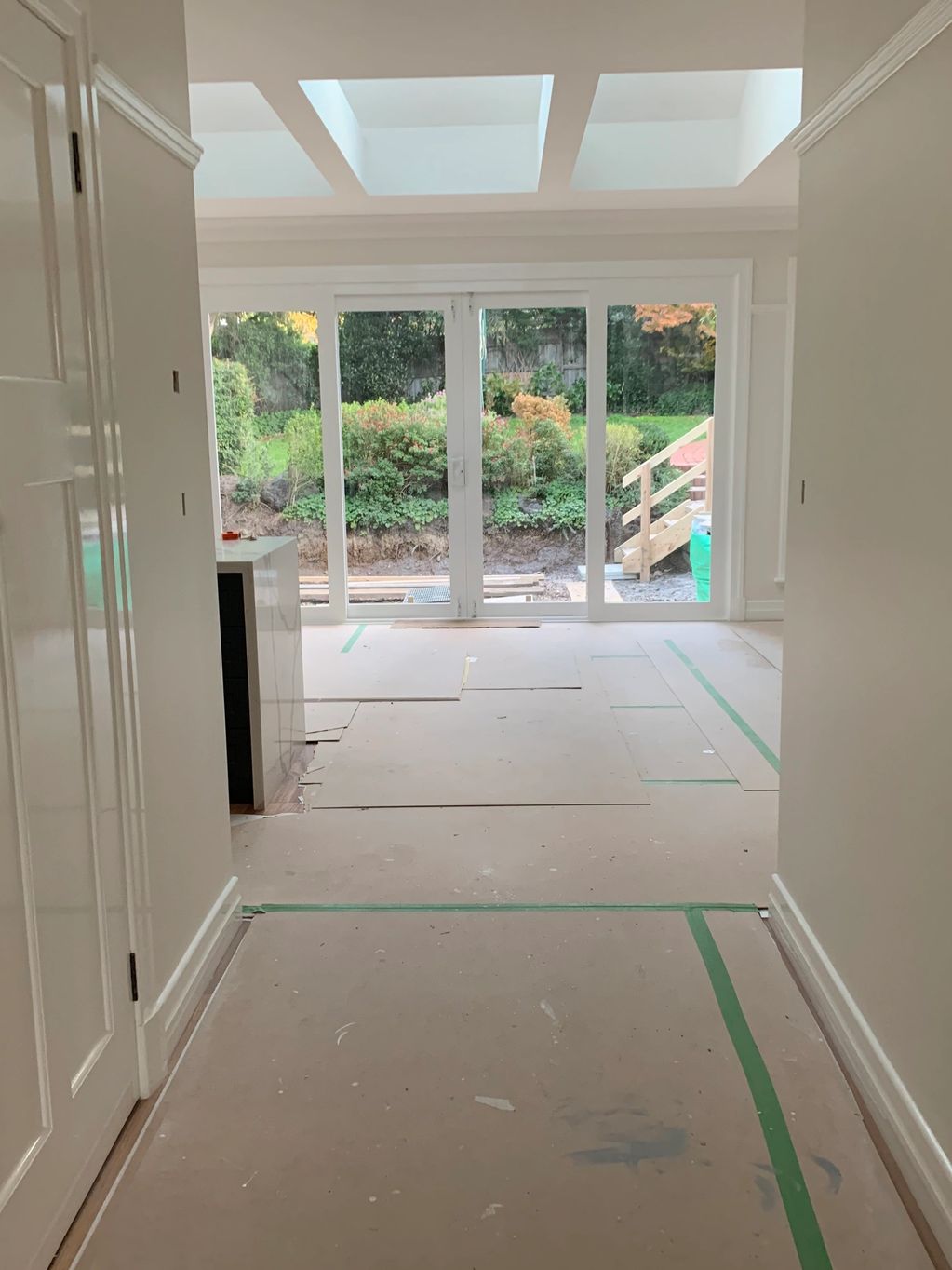 Clear Laminated safety Glass Rosanna