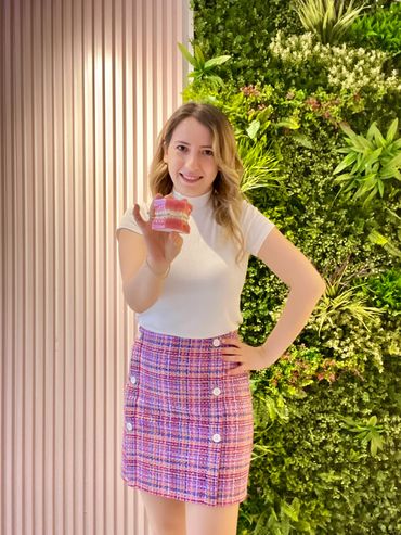 Dr.Özge Özaydın invisalign şeffaf plak ve tel tedavisi uzmanı