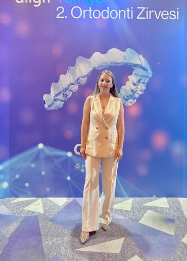 Dr. Özge Özaydın Align Türkiye 2.Ortodonti Zirvesi