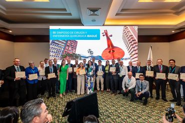 HOMENAJE DE LA ACC A LOS CIRUJANOS DE IBAGUE Y EL TOLIMA