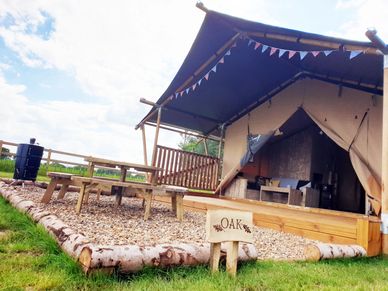 open front of Oak tent