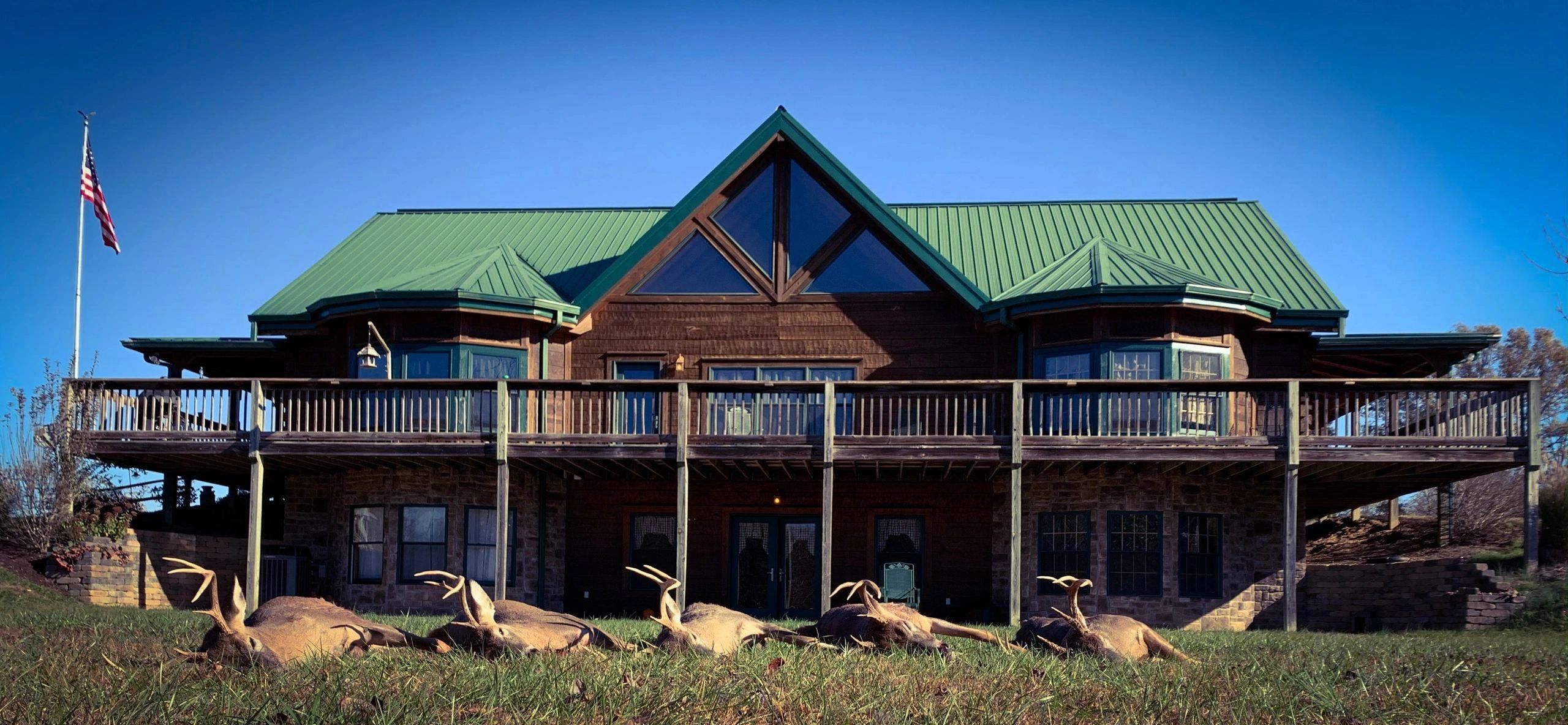 Hunting Lodge Triple Crown Outfitters