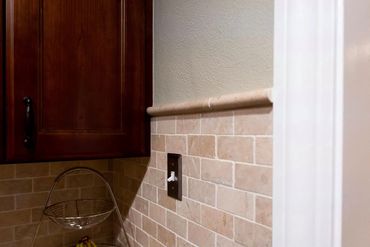 Kitchen tile backsplash installation