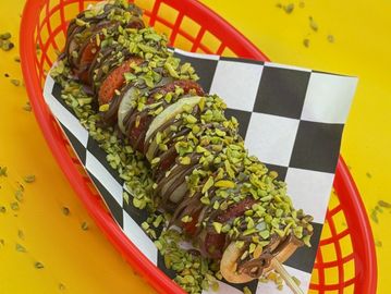 Dubai Pistachio - Mini Pancakes, Strawberry, Nutella, Pistachio on top