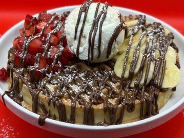 Sweet Pink Cadillac Waffle - Waffle, Nutella, Vanilla Ice Cream, Fresh Strawberry, Fresh Banana, sugar powder on top