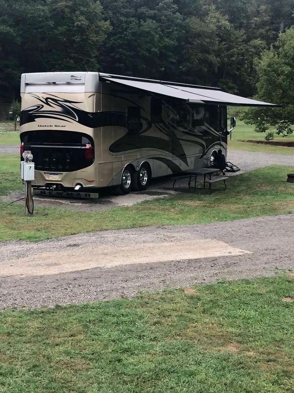 Motor coach at Campground 