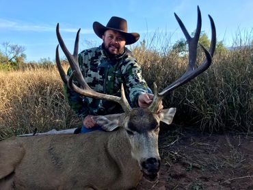 Mexico Mule Deer outfitter