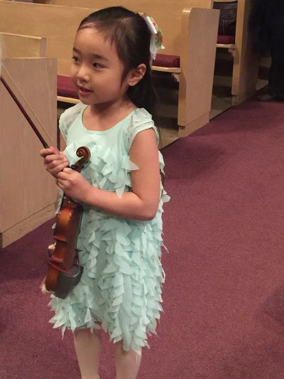 Layka getting ready to perform at Laura's Violin and Viola Lessons Studio Recital