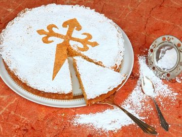Torta de Santiago Bogotá. Torta Española. Postre Español. Torta de almendras. Restaurante Español