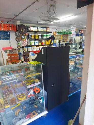 NUESTROS PRODUCTOS ESTAN PERFECTAMENTE EXIBIDOS PARA FACILITAR SU UBICACION