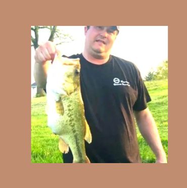 CAught on Dualtail Water Red