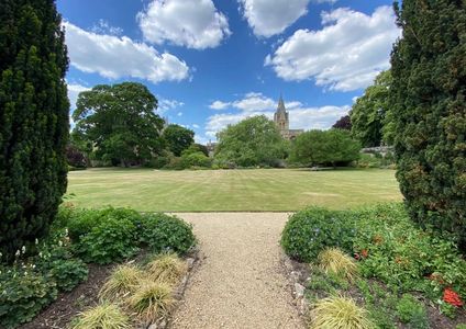 Oxford gardens - Christchurch meadow