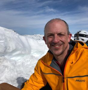 Face to face appointment with Mr Jermey Reynolds