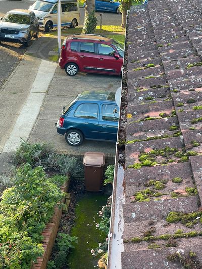 Chatham clients dirty roof and gutter debris