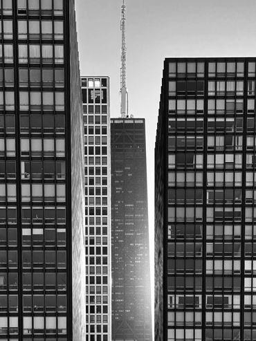 B&W Photography: Georgea Costa Netto @georgeanlart Chicago