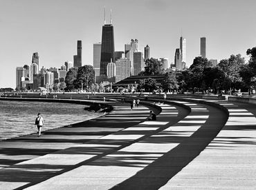 B&W Photography: Georgea Costa Netto @georgeanlart Chicago