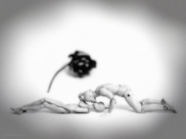 ADAMEVE™ s'engage pour l'amour, 2022
©Artist Robert Perez™