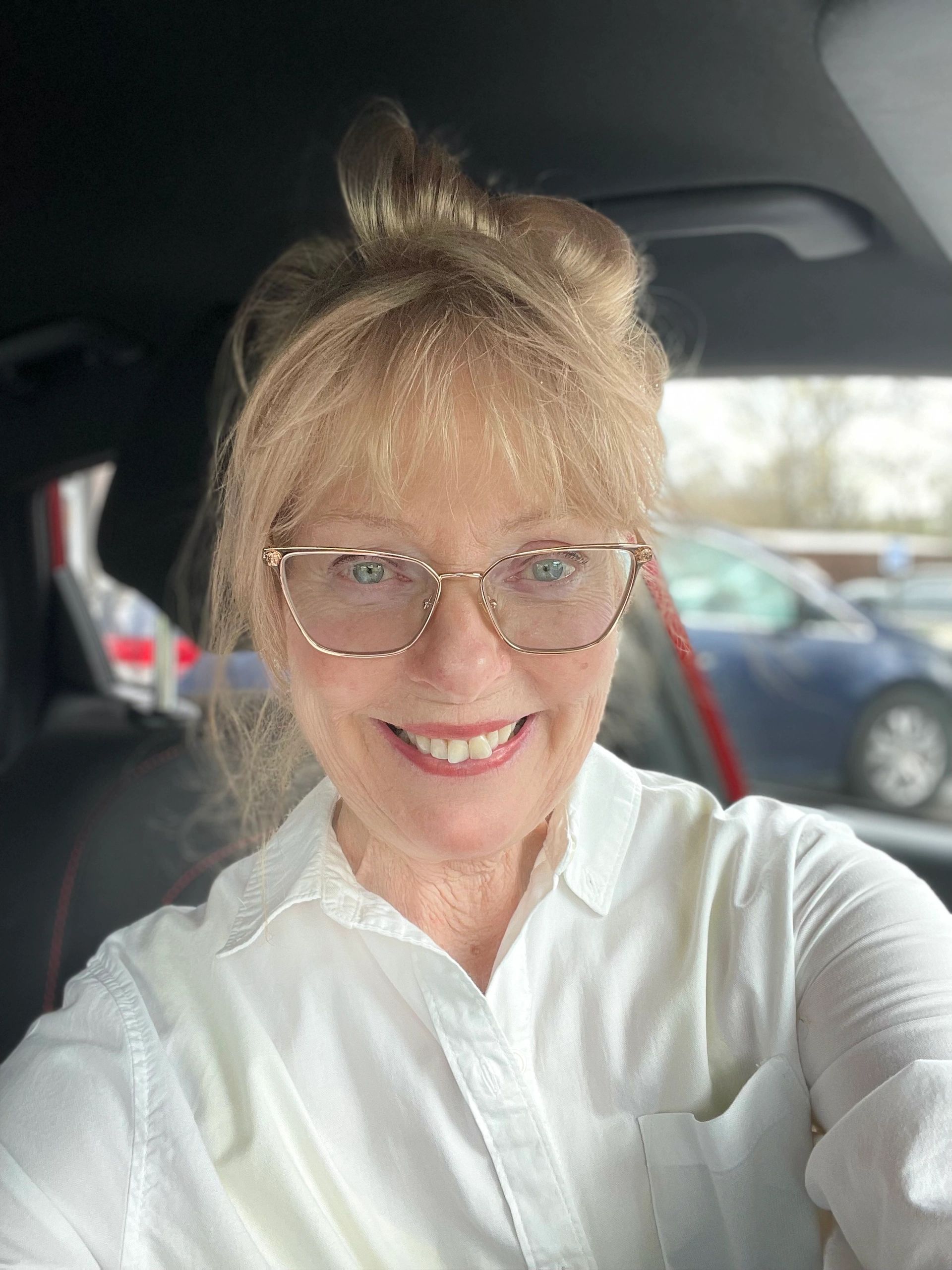 Connie Shakalis smiling