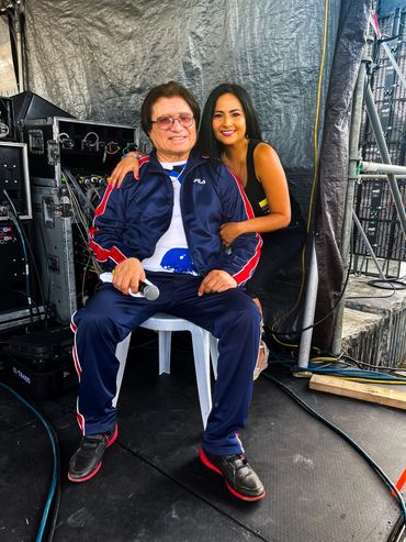 Elisabeth with Bobby Cruz in San Juan, Puerto Rico during sound check for Dia Nacional de la Salsa.