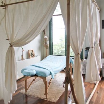 Lomilomi Room, Hale Lomilomi O Kekaimalino, ocean view, massage bed, massage, lomilomi, spa, Hilo
