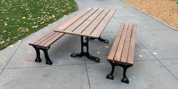 Parkway Picnic Table