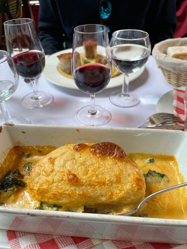 Plan a trip to France