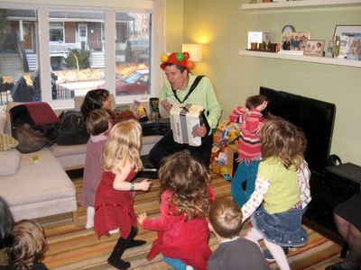 children music, birthday party, childrens entertainer, storyteller, children musician
