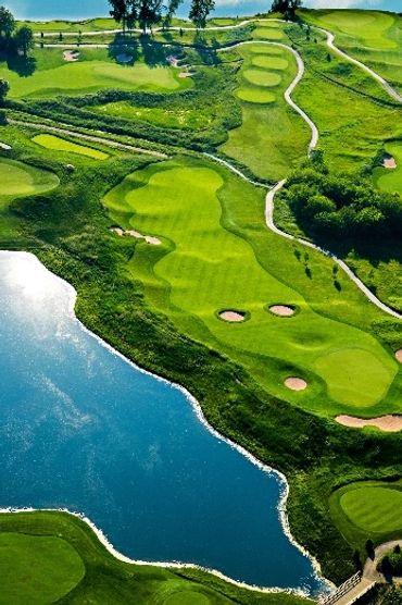 Aerial photo of Mistwood Golf Club