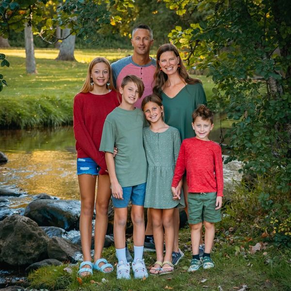 Anne & Mike Utech
and kids