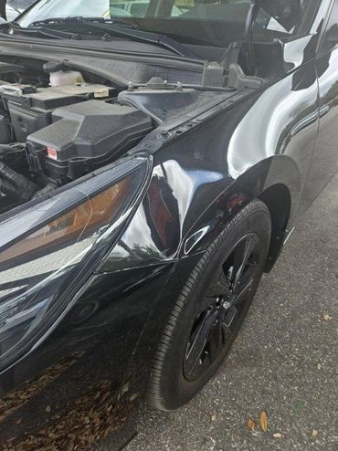 Top Repair Hyundai Before - Florida Dent Solutions