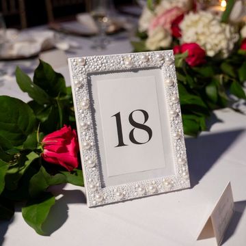cleveland custom signage table number la centre