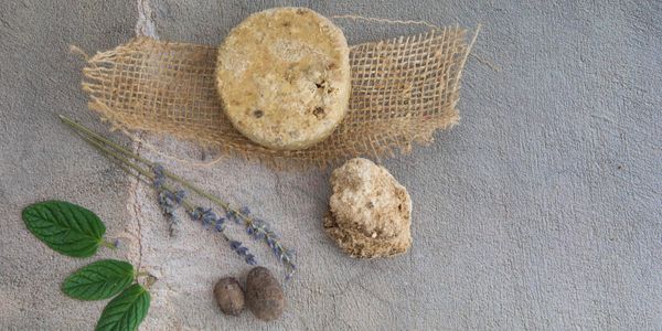 Organic African black soap with Lavender seeds and mint leaves