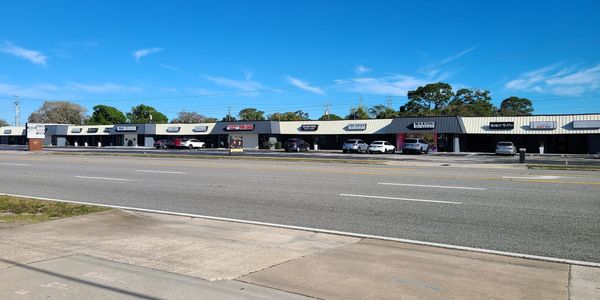 Exterior photo of 503-523 N Harbor City Blvd. commercial property.