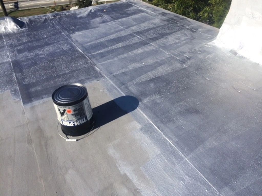 Flat roof coating