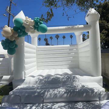 13 x 13 White Bounce House