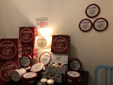 Exquisite Craft Cookies & Ice Cream Desserts