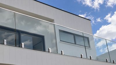 Access Glass providing glass balustrade service in Batemans Bay and Eurobodalla NSW.